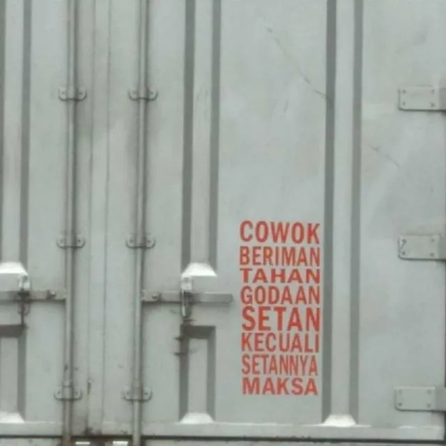 11 Stiker Kocak Truk ini Wakili Keresahan Istri. Sengaja Ditempel, biar Suami Nggak Macam-Macam! 19