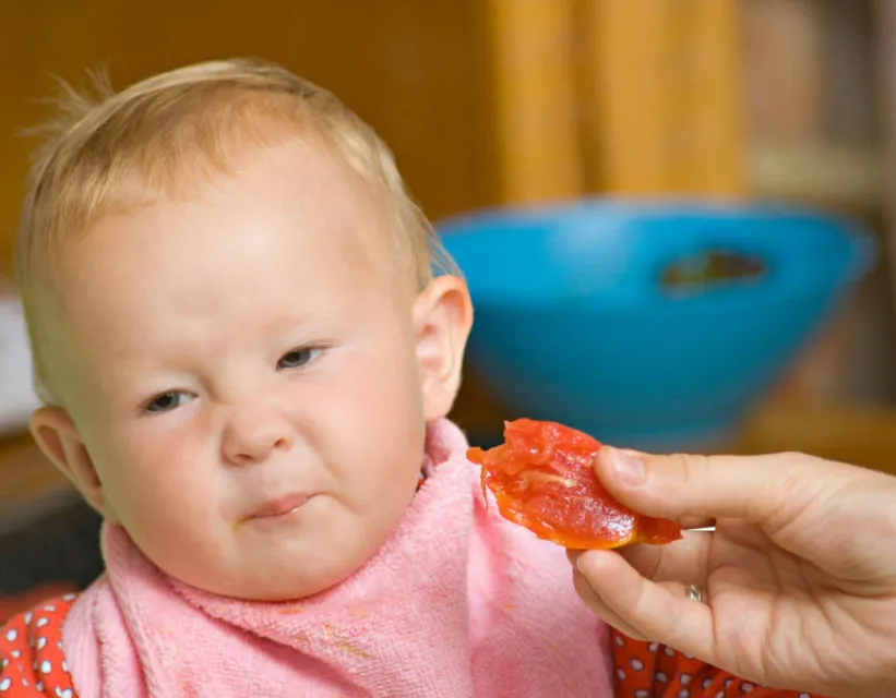 8 Makna Mimik Wajah Bayi yang Sering Sulit Diartikan. Antara Bosan atau Marah, Tipis Aja Bedanya 16