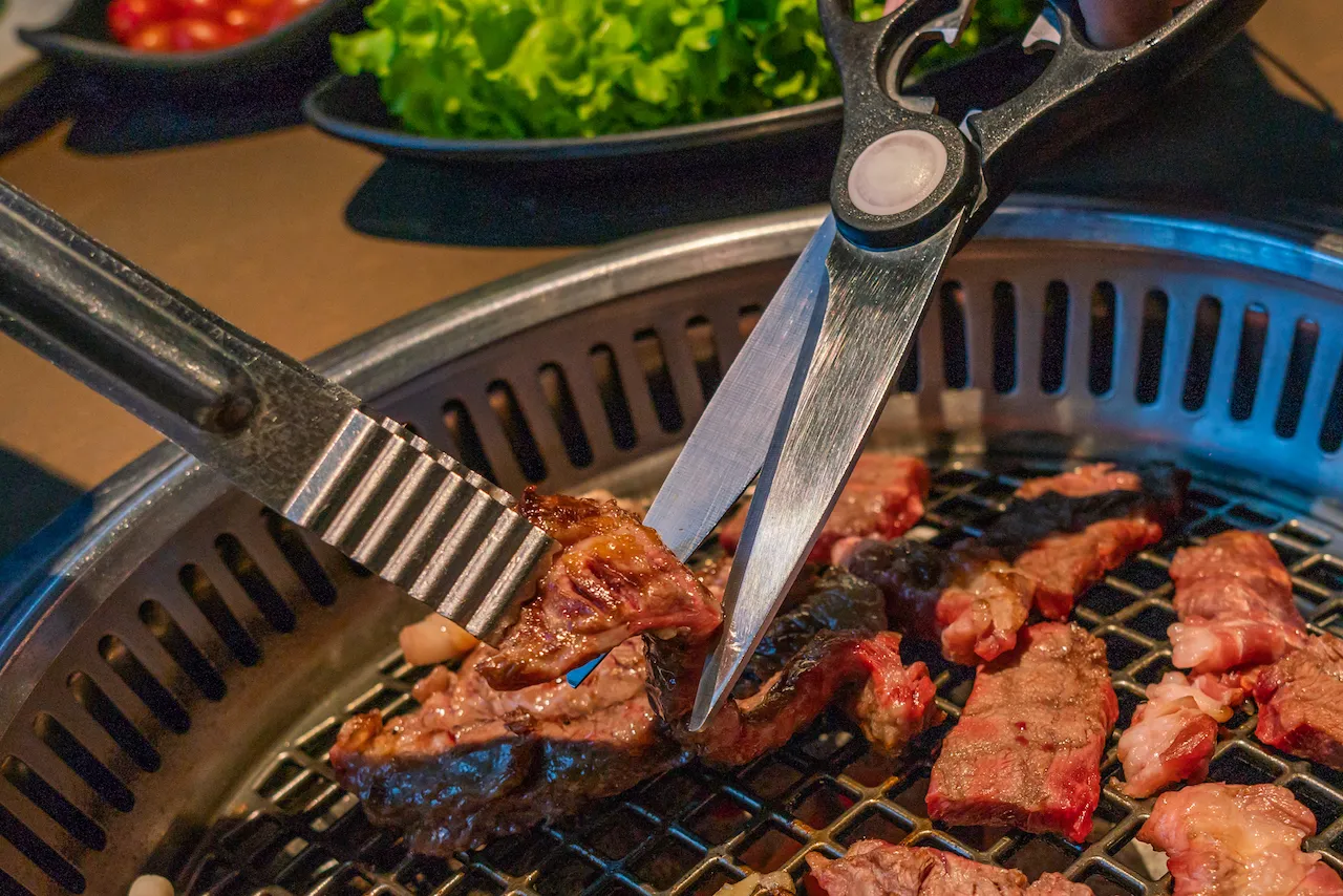 Soal Menyoal Gunting di Meja Makan dan Dapur Orang Korea, Kok Lebih Sering Dipakai daripada Pisau? 6