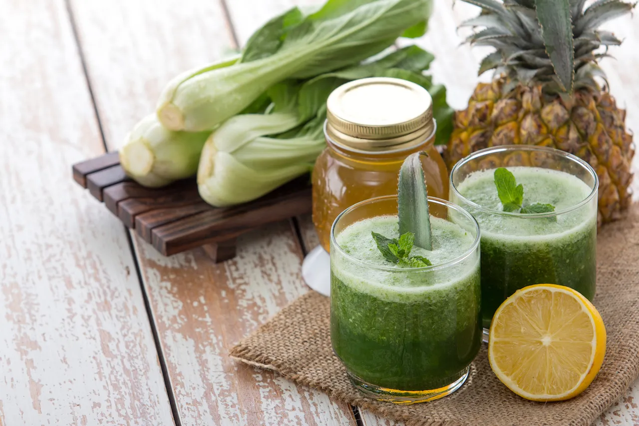 7 Resep Jus Sayuran Hijau yang Bikin Enteng Badan. Bisa Dicampur Buah Biar Rasanya Enakan 8