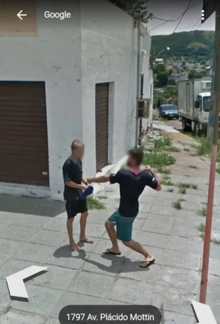 Deretan Foto Aneh bin Ajaib ini Nongol di Google Map. Penampakan Macam Apa nih? 14