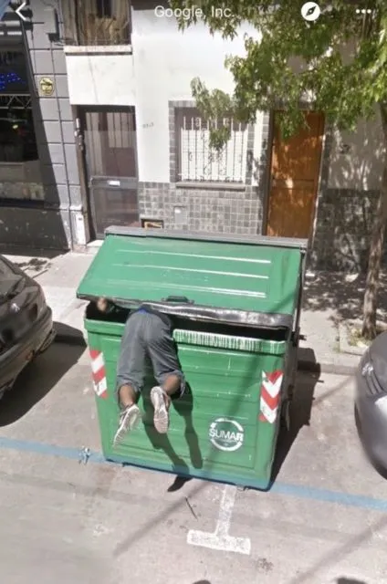 Deretan Foto Aneh bin Ajaib ini Nongol di Google Map. Penampakan Macam Apa nih? 12