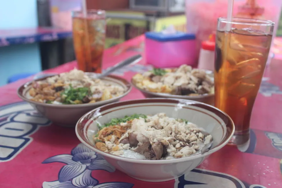 5 Kuliner Kaki Lima di Bandung yang Jadi Favorit Warga Lokal 5