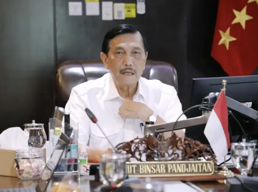 Nggak Usah Banyak Ngeluh Capek Kerjaan! Masih Ada Lord Luhut, Orang Paling Sibuk se-Indonesia~ 5