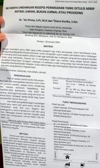 Sempat Viral Undangan Nikah Format Jurnal Ilmiah, 5 Undangan Kreatif ini Juga Tak Kalah Unik! 7