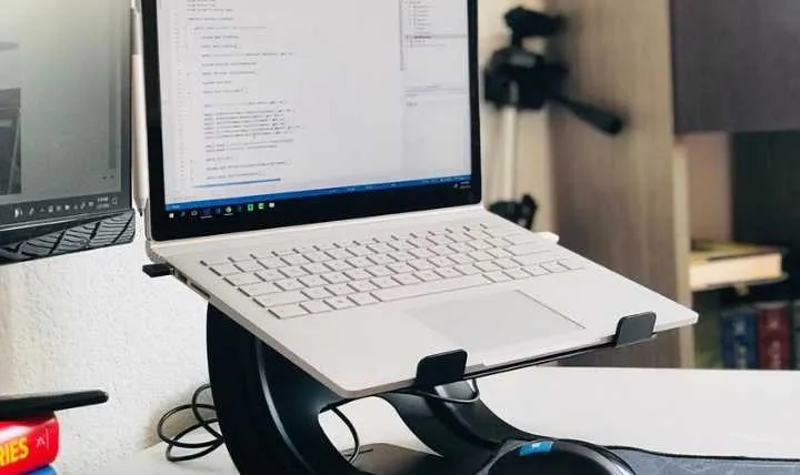 8 Pentingnya Pakai Kipas Laptop yang Kerap Disepelekan. Padahal Bisa Cegah Lemot dan Kerusakan 15