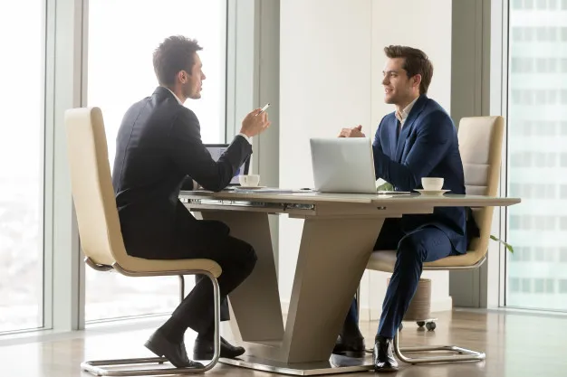 Pebisnis Pakai Barang Mewah yang Mahalnya di Luar Nalar, Buat Gengsi doang atau Strategi Jualan? 5