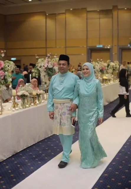 Cerita di Balik 6 Foto Pernikahan yang Menyentuh. Kisah Penuh Harunya Bikin Hati Trenyuh 12