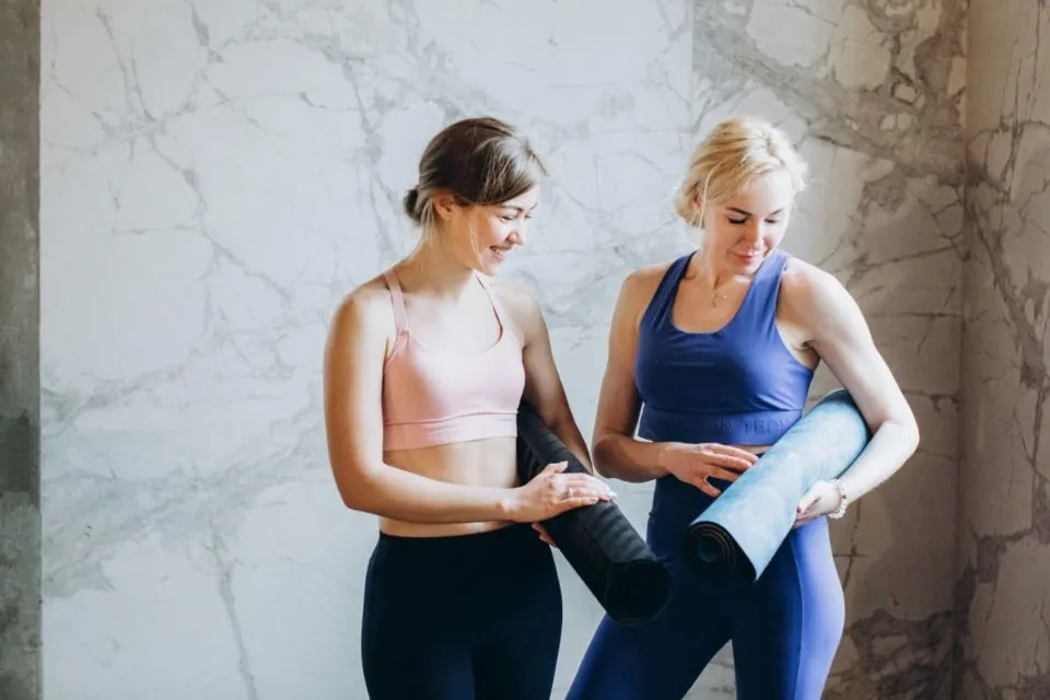 Jangan Beli Matras Yoga dengan 7 Ciri-ciri ini. Nyaman di Awal, Dipakai Lama Bakal Merugi 12