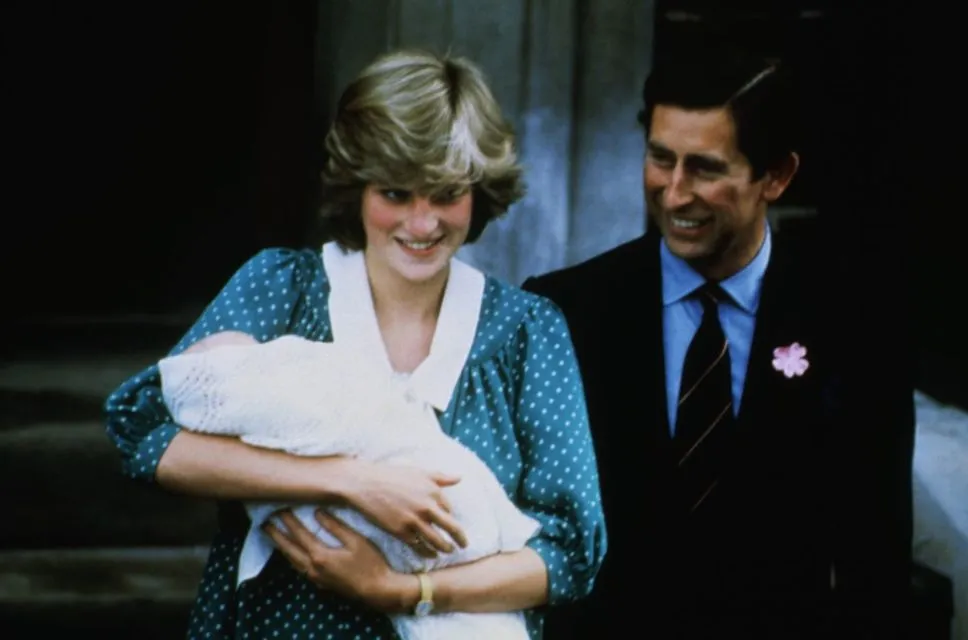 10 Protokol Royal yang Didobrak Putri Diana. Dari Urusan Pertunangan, Nikah hingga Cara Asuh Anak 14