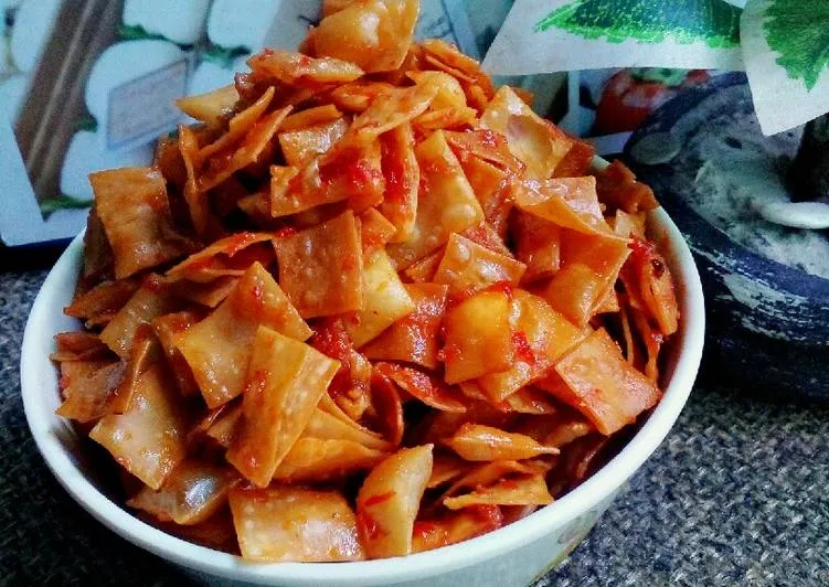 7 Resep Gorengan dari Kulit Pangsit. Tinggal Gulung Lalu Cemplang-Cemplung ke Minyak Panas 11