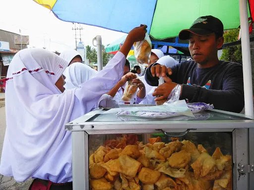 5 Hal yang Mungkin Bakal Terjadi Jika Sekolah Jadi Masuk di Awal Tahun 2021. Udah Siap? 9