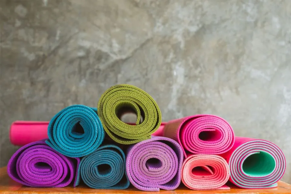Jangan Beli Matras Yoga dengan 7 Ciri-ciri ini. Nyaman di Awal, Dipakai Lama Bakal Merugi 8