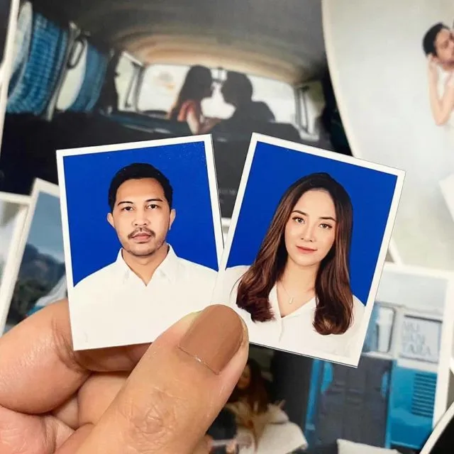 Foto Buku Nikah: Syarat, Ketentuan & Background yang Benar 6