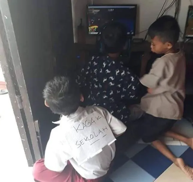 Susah untuk Nggak Ketawa Melihat 11 Kesialan Kocak Bocah ini. Semoga Nggak Dosa, ya! :( 19