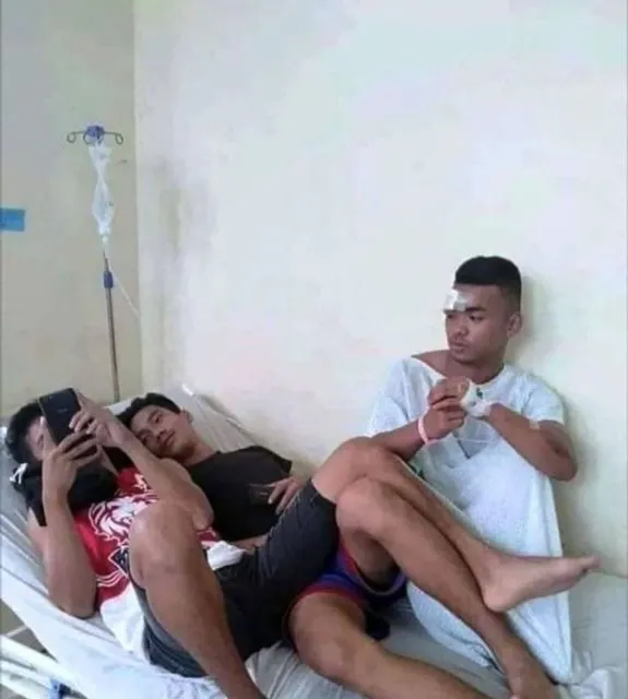 11 Potret Melas Orang-Orang yang Kelewat Pasrah dengan Keadaan. Jatuhnya Malah Kocak 18