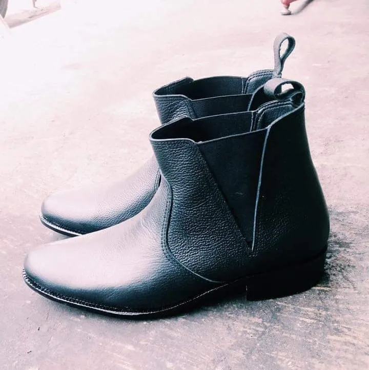 8 Rekomendasi Sepatu Kulit Pria yang Kece Parah Desainnya. Ada yang Berbahan Kulit Nabati! 14