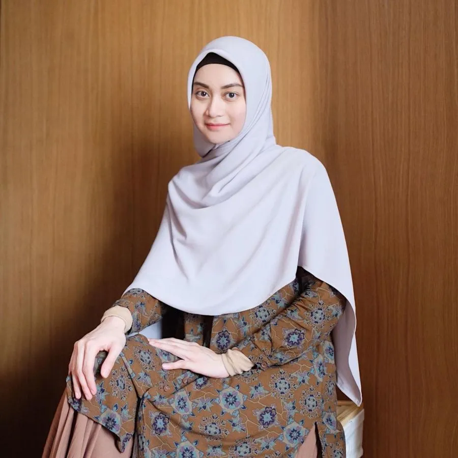 Kini Jadi Artis Terkenal, 10 Sosok ini Mengawali Karier dari Ajang Kecantikan. Memesona Sejak Dulu~ 20