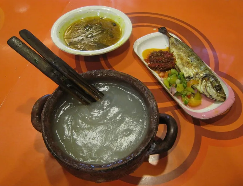 5 Kuliner Khas Papua yang Unik Banget, dari Kue Manis sampai Makanan Ekstrim Berbahan Ulat Sagu 4
