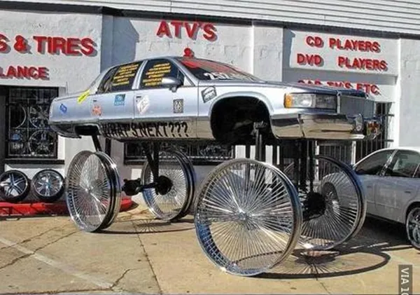 11 Jenis Velg Mobil Super Aneh. Nggak Paham Lagi Pemiliknya Mau Modifikasi Gaya Apa :( 12