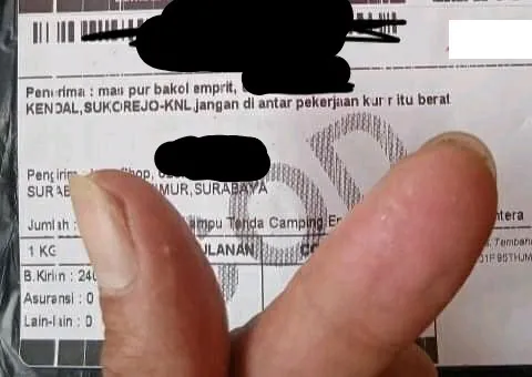 Deretan Alamat Absurd Penerima Paket ini Bikin Kurir Pening dan Darah Tinggi. Sabar, Bwang~ :D 11