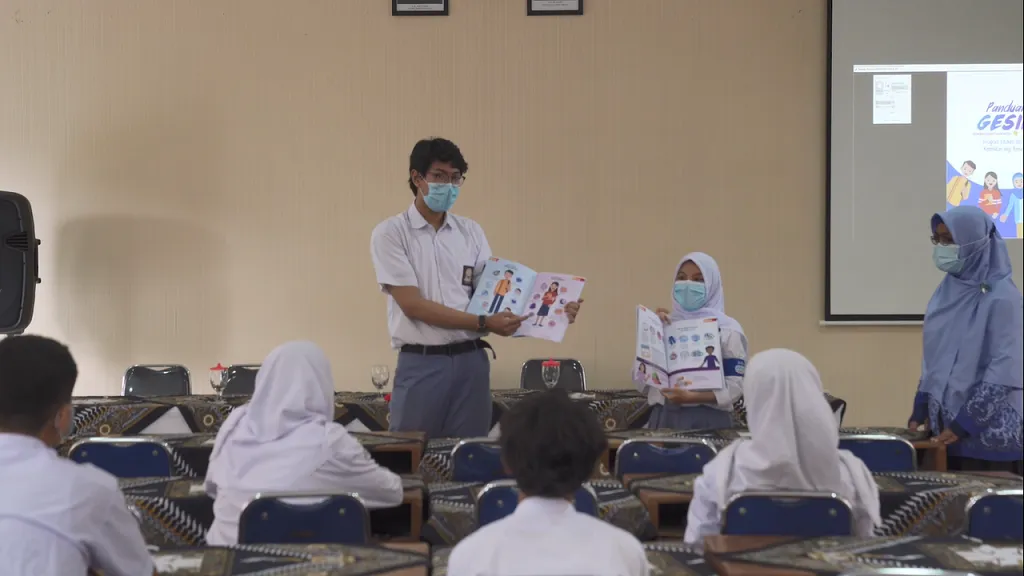 Danone Bersama Departemen Gizi FEMA IPB Luncurkan Program 'Gesid' untuk Remaja SMP dan SMA Indonesia 5