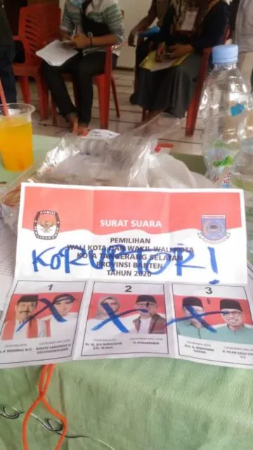 11 Potret Kertas Suara ini Bukti Bahwa Publik Udah Jengah dengan Pilkada di Tengah Pandemi. Hash~ 13