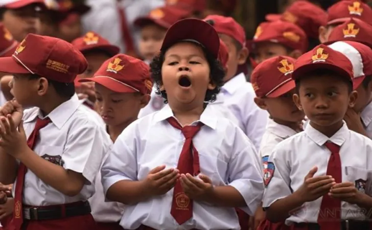 Nostalgia Ketua Kelas dan Job Desc yang Nggak Jelas. Jabatan Kocak yang Pernah Kita Emban 8
