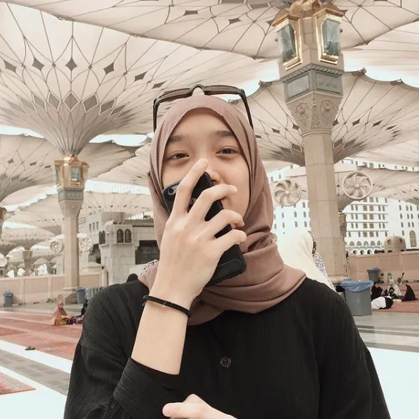 Penampilan Terkini Aishameglio, Putri Duta 'Sheila On 7' yang Makin Cantik dan Dewasa! 11