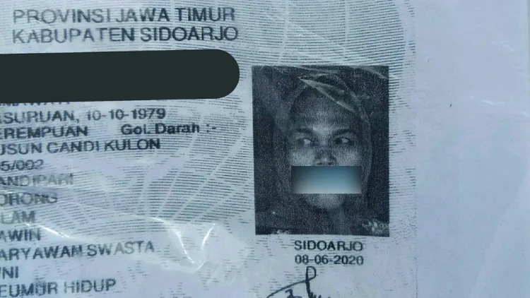 Nggak Cuma Fotonya yang Jadi Aneh, Inilah Sederet Kekonyolan KTP Orang Indonesia 19