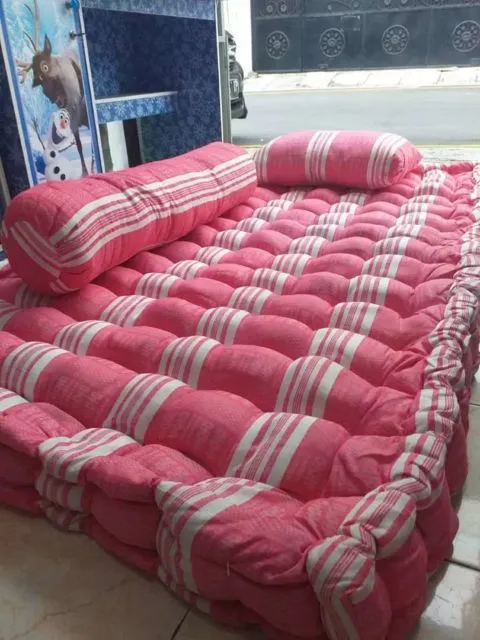 Nostalgia Kenangan Kasur Kapuk: Spring Bed Orang Zaman Dulu. Sekarang Ada yang Masih Pakai? 4