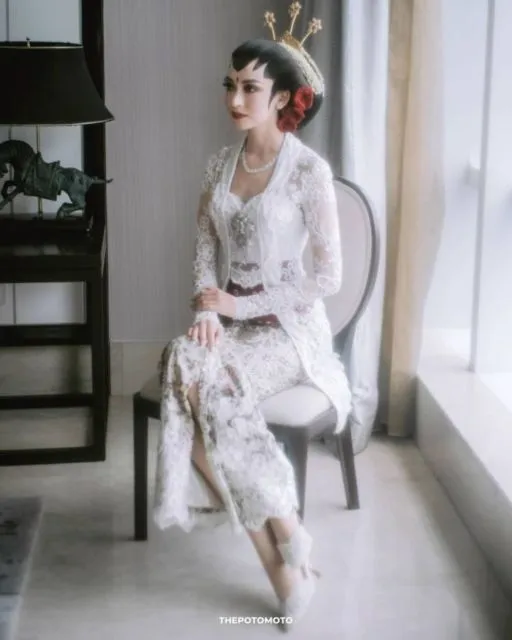 10 Detail Pernikahan Karina Nadila-Rangga Prihartanto. Kental Adat Jawa dan Tetap Super Elegan! 12