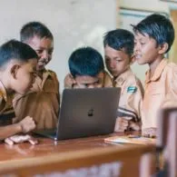 Pemuda di Era Millennial dan Pendidikan Indonesia Saat Ini.