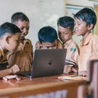 Prespektif Literasi Generasi Milenial