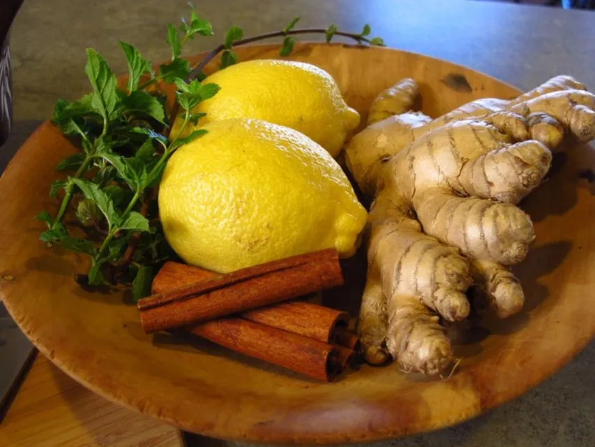 8 Minuman Tradisional untuk Atasi Bau Badan. Terapi dari Dalam, Nggak Melulu Pakai Deodoran 16