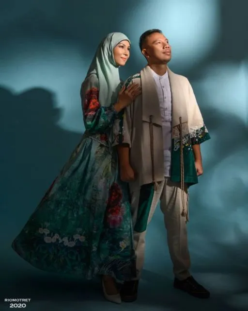 10 Potret Pre-wedding Vicky Prasetyo-Kalina Ocktaranny. Mesra di Hutan sampai Jadi Gladiator Cinta 13