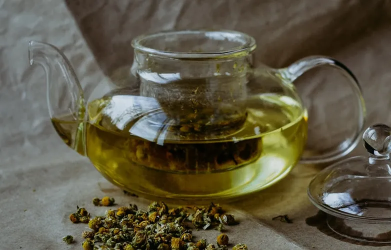 8 Bahan Alami untuk Redakan Gigitan Semut Rangrang yang Bikin Kulit Melepuh. Lumayan Ampuh! 15