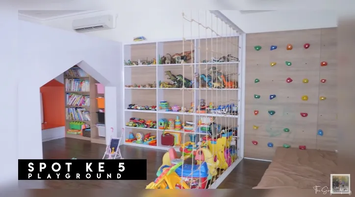 5 Ide Ruang Bermain Anak di Rumah Para Artis. Nyaman Banget, Udah Kayak Taman Bermain Mini! 3