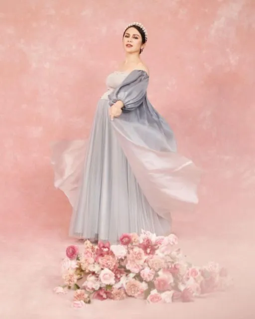 10 Flawless Maternity Photo ala Momo Geisha. Ugh, Sukses Bikin Pangling Karena Makin Glowing! 18