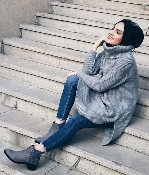 Kumpulan Foto OOTD dengan Sweater Minimalis Buat Hijabers. Pas Buat Musim Hujan! 9
