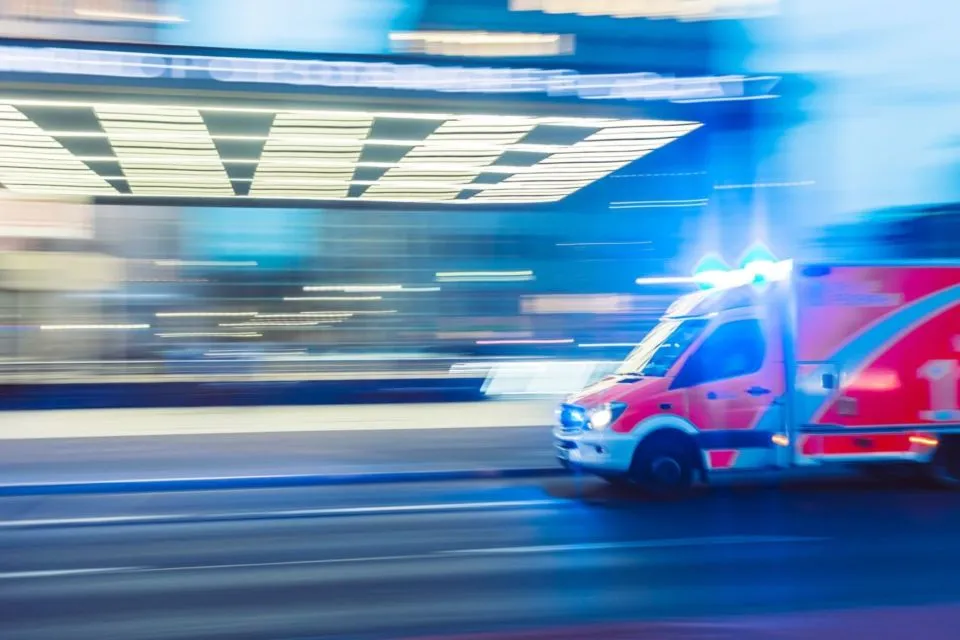 Mengenal Jenis Suara Sirene yang Katanya Menandakan Situasi di Dalam Ambulans, Benarkah? 2