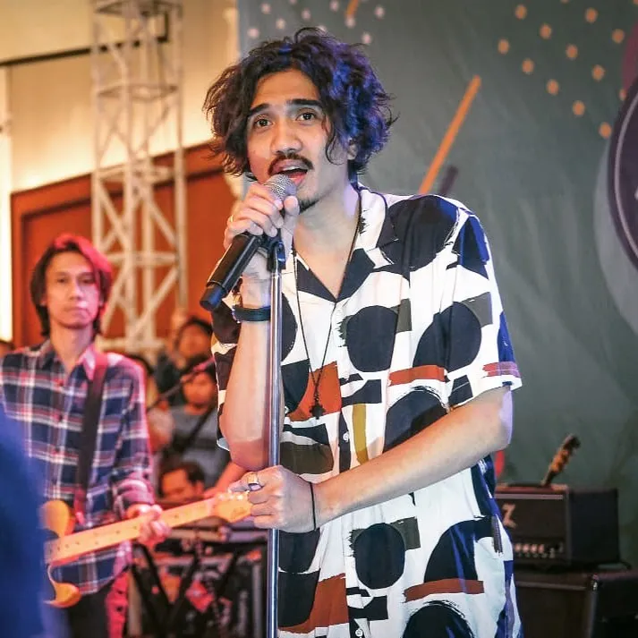 Jauhi Hiruk Pikuk Ibu Kota, 9 Artis ini Pilih Tinggal di Yogyakarta. Tenang dan Nyaman~ 13
