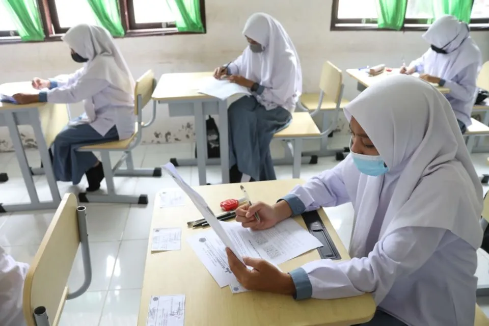 Image Guru Matematika Paling Melekat di Ingatan. Sepanjang Masa Begini nih~ 8