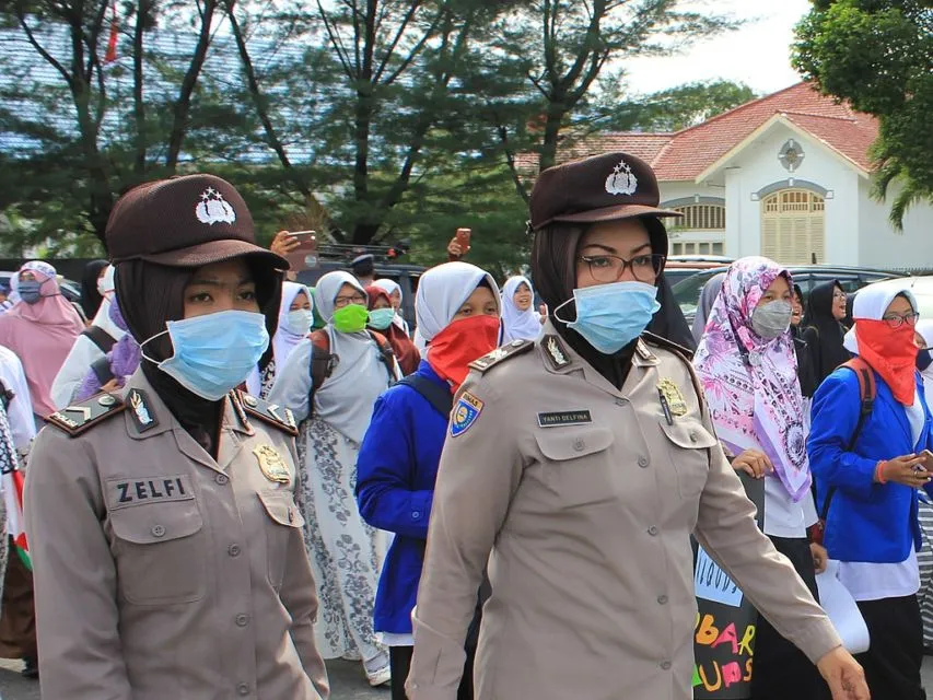 4 Tahap Vaksinasi Covid-19 Menurut Penjelasan Menteri Kesehatan Budi Gunadi. Yuk, Simak 6