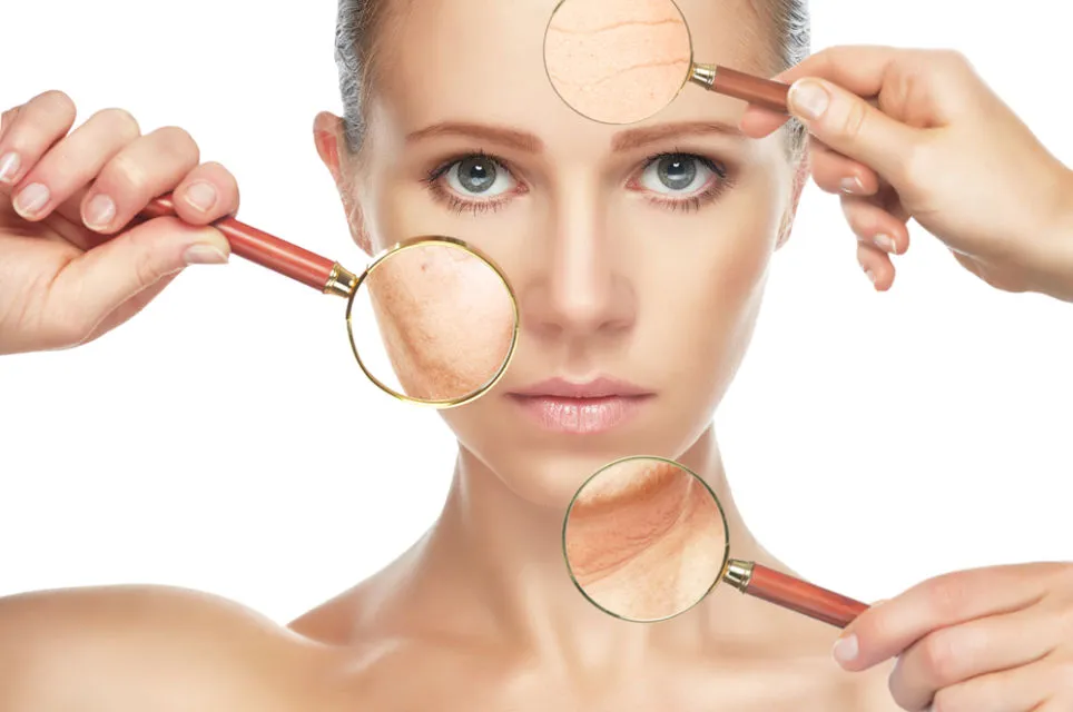 6 Cara Mengoleskan Krim Wajah yang Benar. Gerakannya Memutar ke Dalam Biar Hasilnya Optimal 8