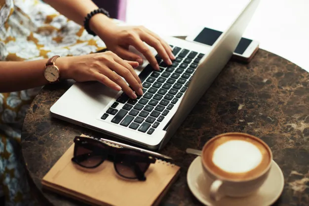 6 Elemen di Copywriting untuk Naikkan Penjualan. Sst, Nulis ala Iklan Nggak Bisa Sembarangan! 4