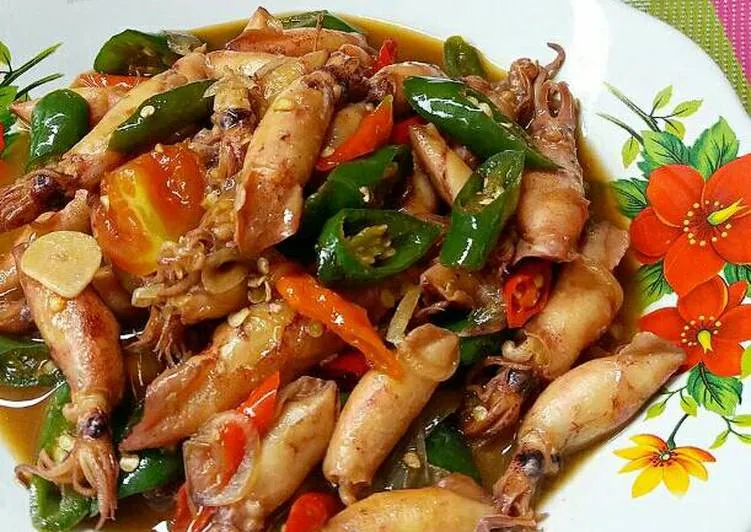 5 Resep Cumi Asin yang Rasanya Nggak Keasinan. Pas buat Lauk Makan nih, Bikin Boros Nasi! 6