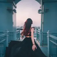 Sayang, Tak Perlu Kembali. Aku Sudah Lama Mengikhlaskanmu dari Hati Ini~