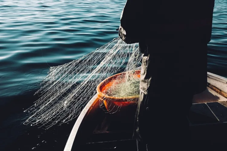 Nelayan Dengar Dentuman Misterius di Laut Bali, BMKG Tangkap Sinyal Misterius. Meteor Jatuh? 3