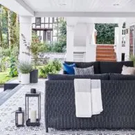 Sempit Bukan Masalah, Kamu Bisa Hadirkan Teras Estetik di Rumah. Intip 5 Inspirasinya!